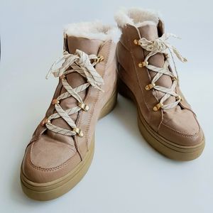 H&M Beige Lace Up Boots with Sherpa Lining